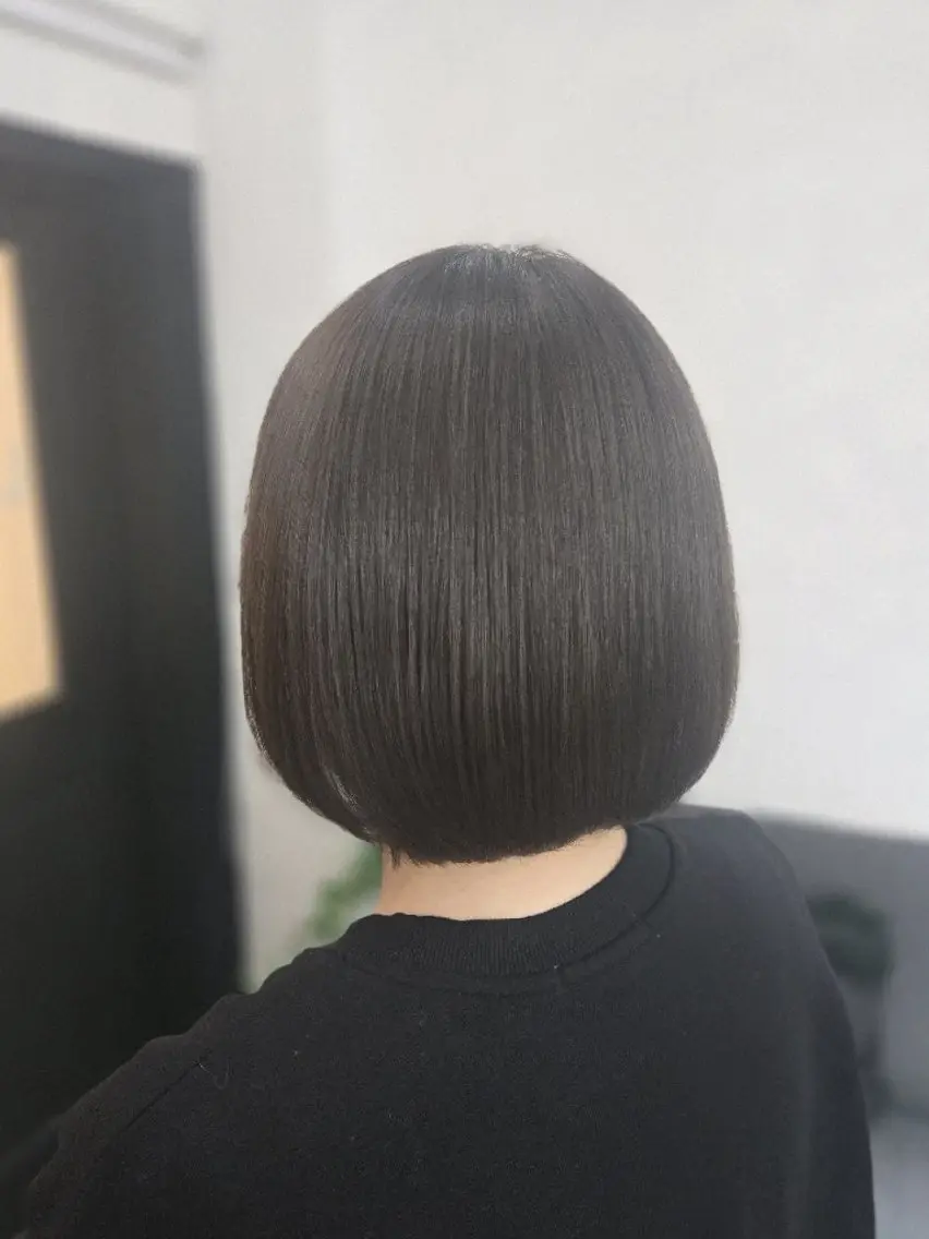 カラー 近藤 菜々美のヘアスタイル