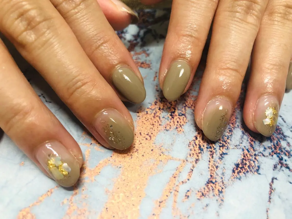 ネイル ハンドネイル mogunail &blowのネイルデザイン