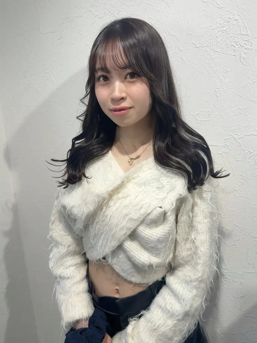 ロング カラー ハイトーン/レイヤー /艶カラー🎀のヘアスタイル