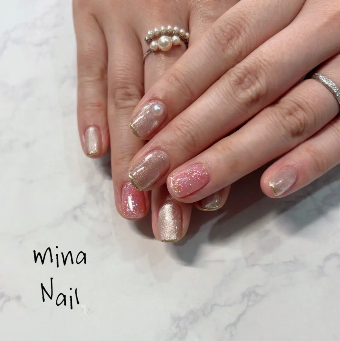 ネイル フレンチネイル ラメ(グリッター) マグネットネイル ミラーネイル スクエアネイル mina Nailのネイルデザイン