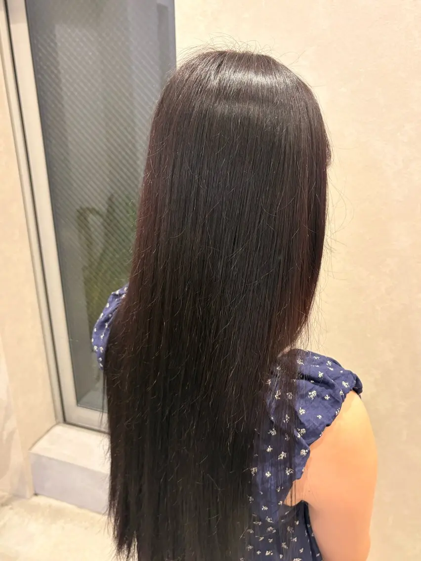 ロング カラー レッドカラー 谷部 流希斗のヘアスタイル