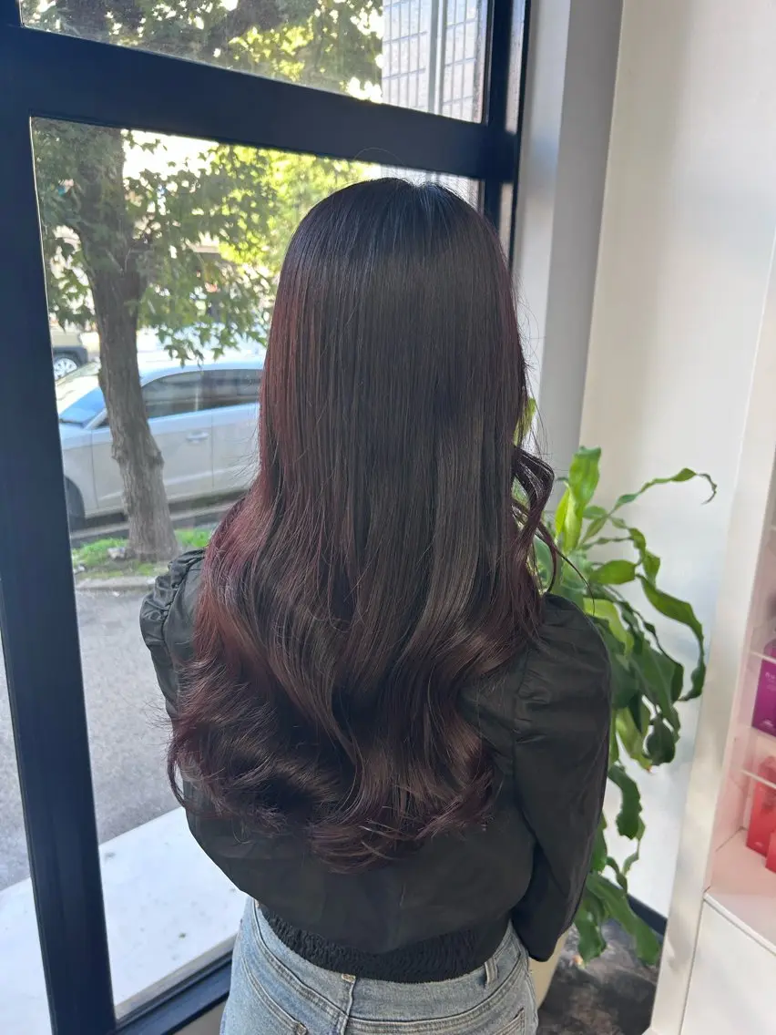 ロング カラー ブリーチ ブリーチなしカラー カット ヘアカラー トリートメント sol. ayakaのヘアスタイル