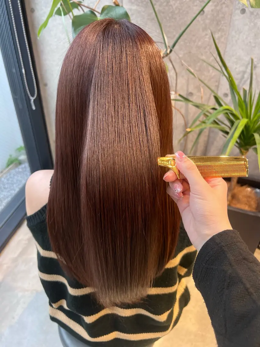 ロング トリートメント ヘアカラー トリートメント うるツヤ透明感カラー 𝐀𝐲𝐚𝐦𝐢のヘアスタイル