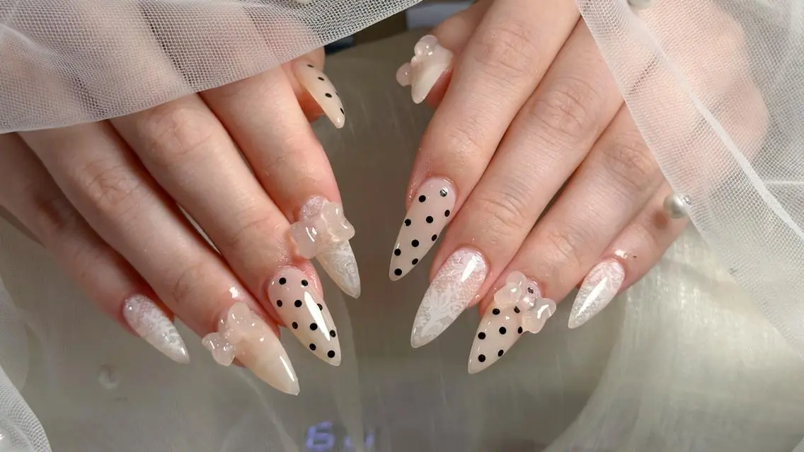 ネイル ハンドネイル 渋谷T&B ナサ ギ ロング無制限中✨のネイルデザイン