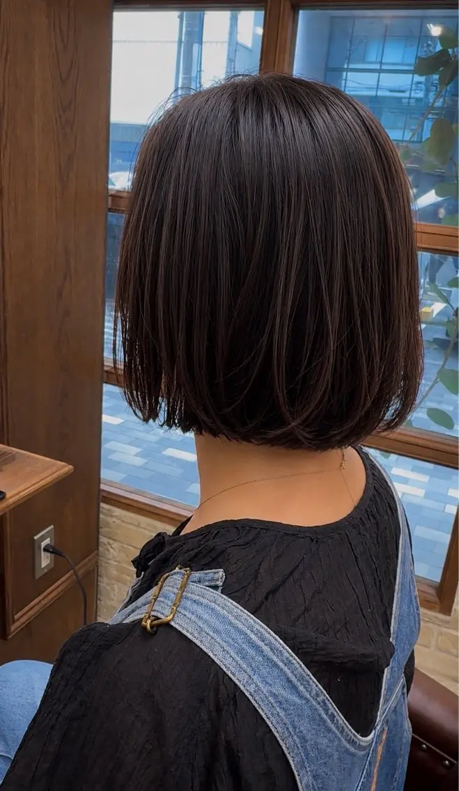 ショート ボブ 縮毛矯正 顔周り特化〜RIHO /CLUTCH博多のヘアスタイル