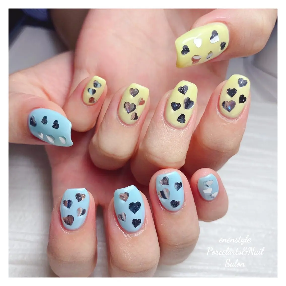 ミディアム ネイル 🐾enen style 🐾のネイルデザイン