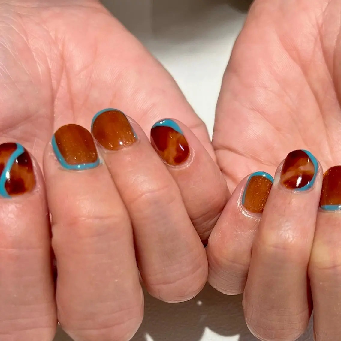ネイル べっ甲ネイル ジェルネイル 持ち込み ニュアンスネイル パラジェル ハンドネイル 【池袋】nuts nail なつみのネイルデザイン