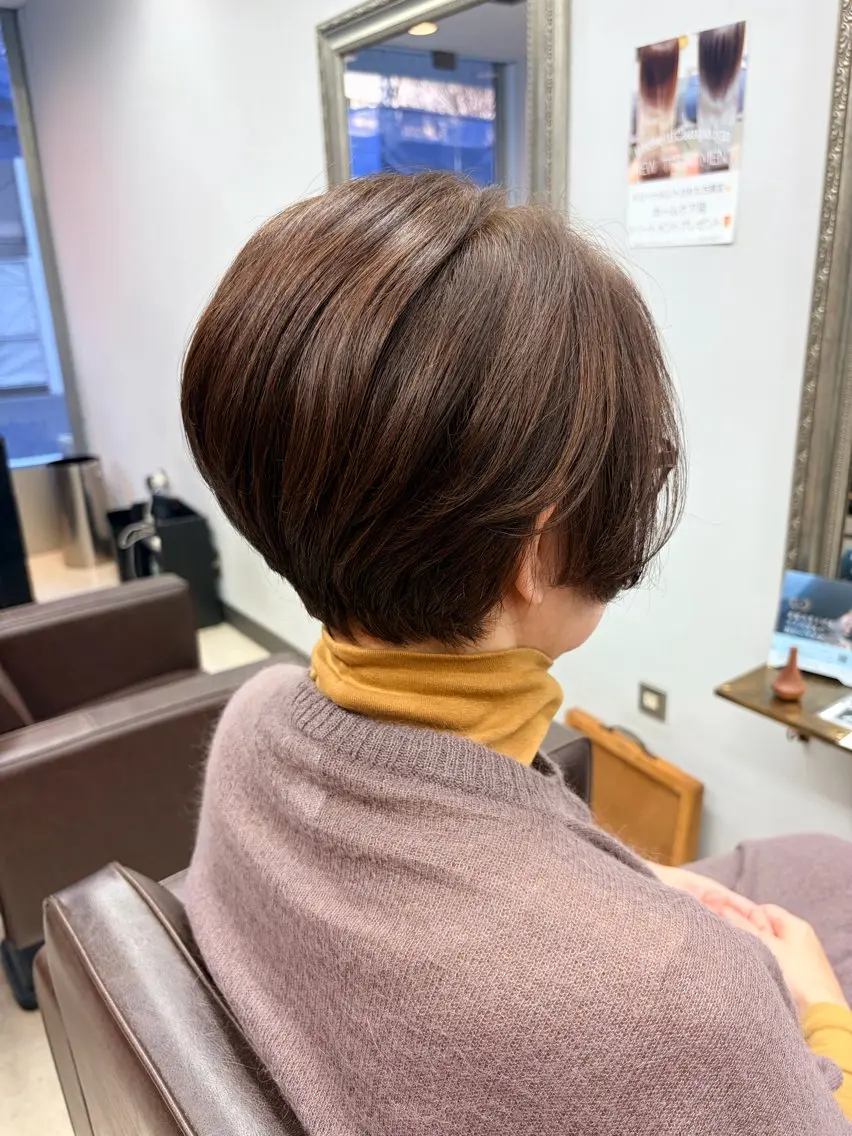 ショート 産休の為お休みです! 小島凜のヘアスタイル