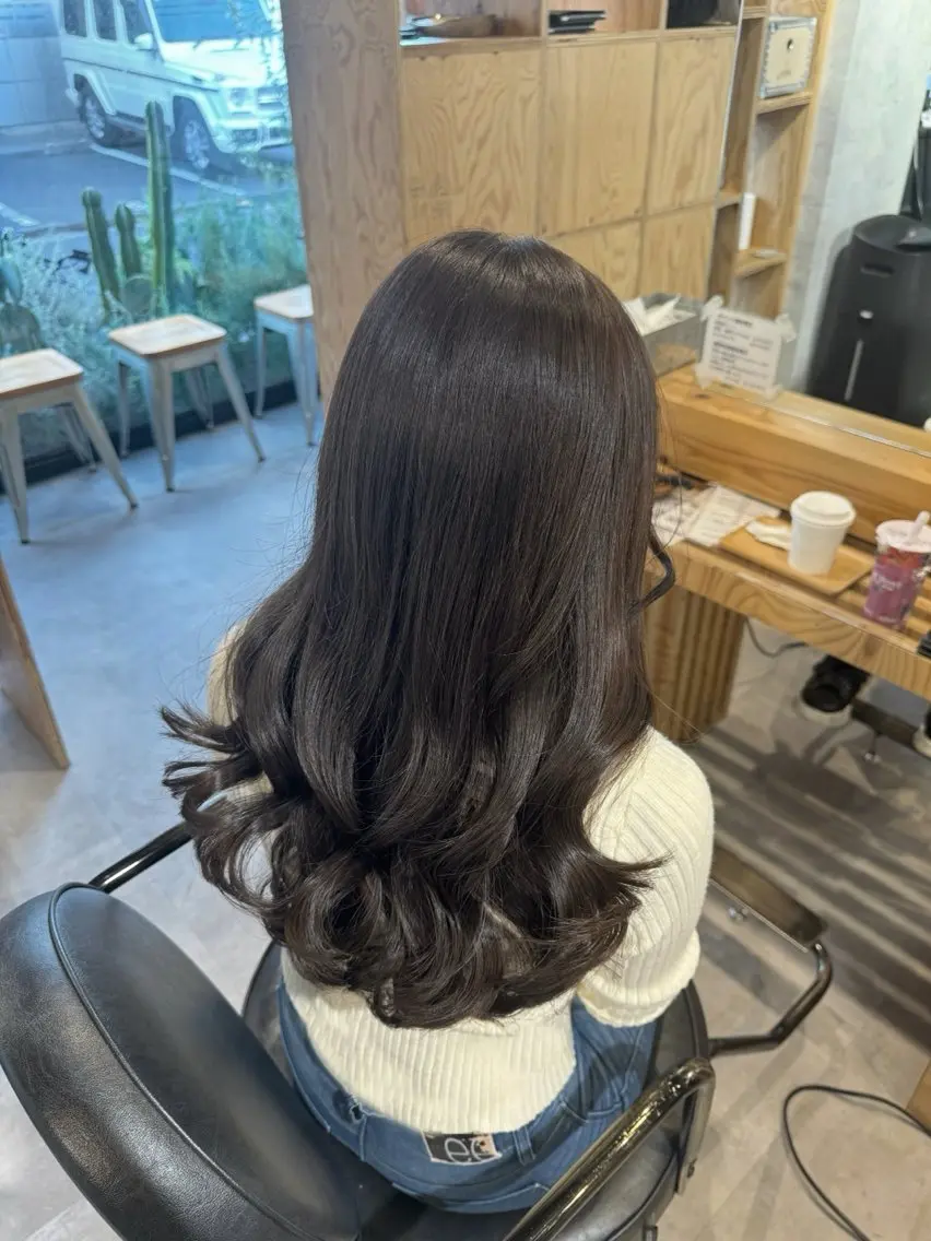 ロング カラー カット ヘアカラー Sia中野新橋 ﾕﾘ🐈‍⬛🎀のヘアスタイル