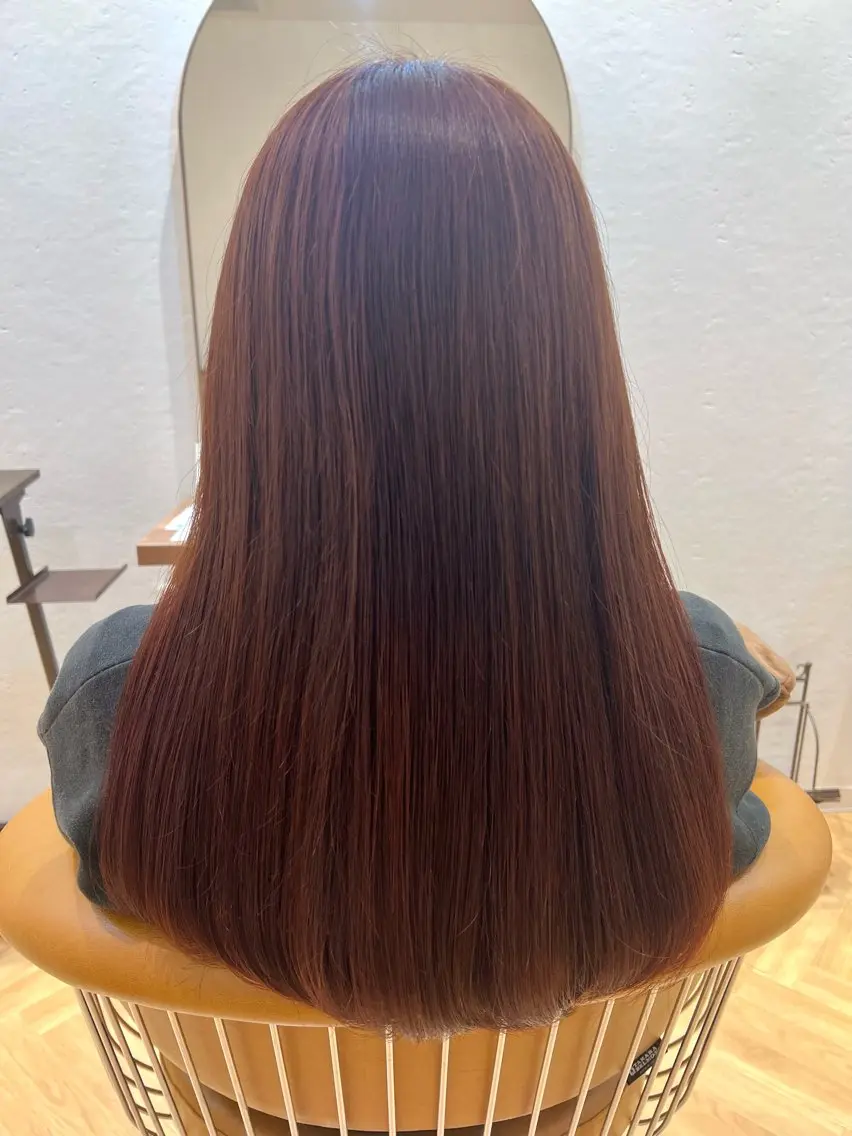 ロング カラー ブラウンカラー ピンクカラー ピンクブラウン ヘアカラー 城 梨音のヘアスタイル