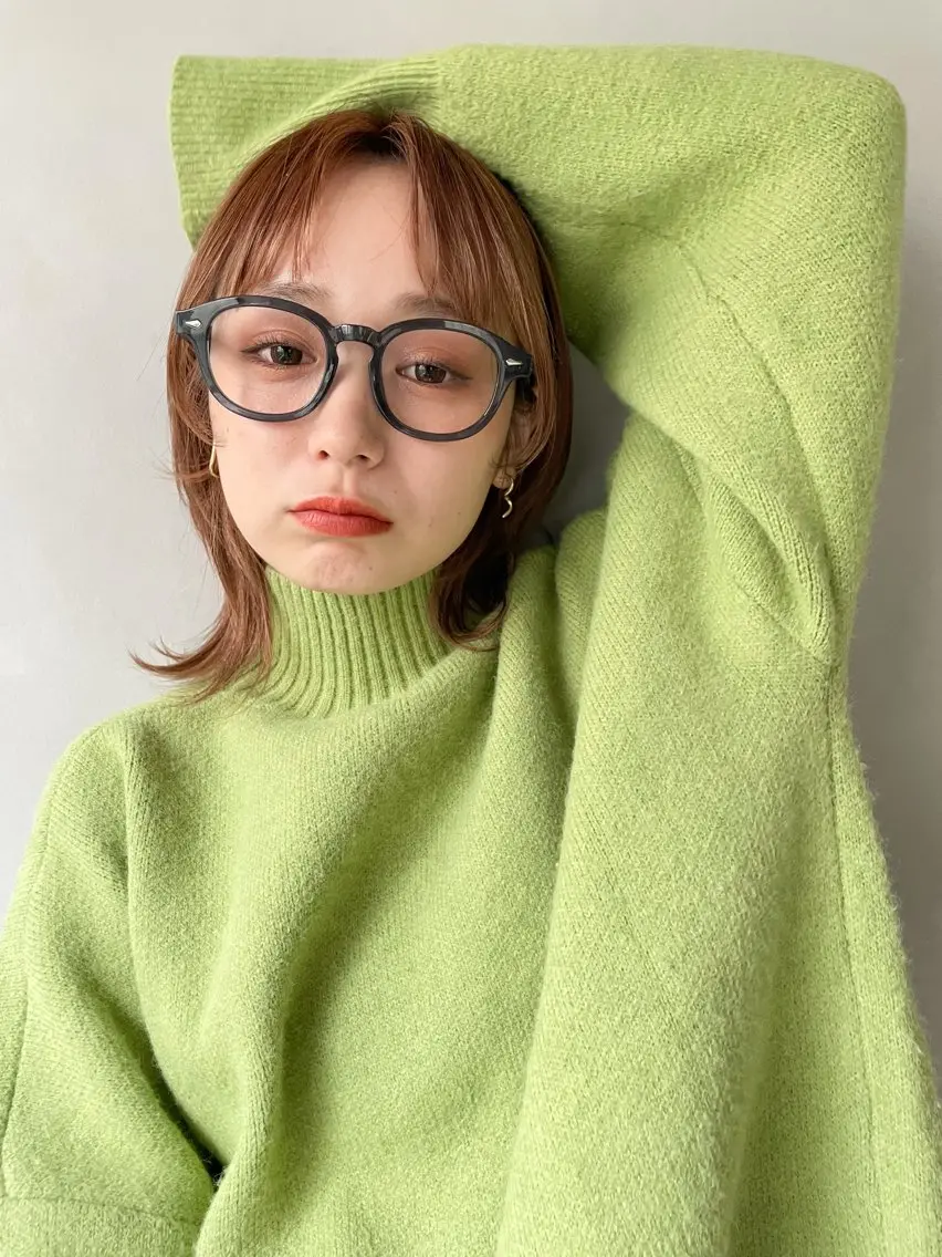 ミディアム カラー ウルフカット しおじま あずみ🌷 ボブ•透明感カラーのヘアスタイル