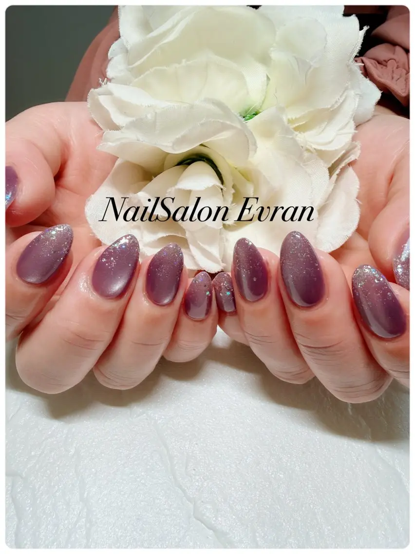 ネイル アートネイル フレンチネイル ラメ(グリッター) マグネットネイル 持ち込み ハンドネイル Nail salon Evranのネイルデザイン