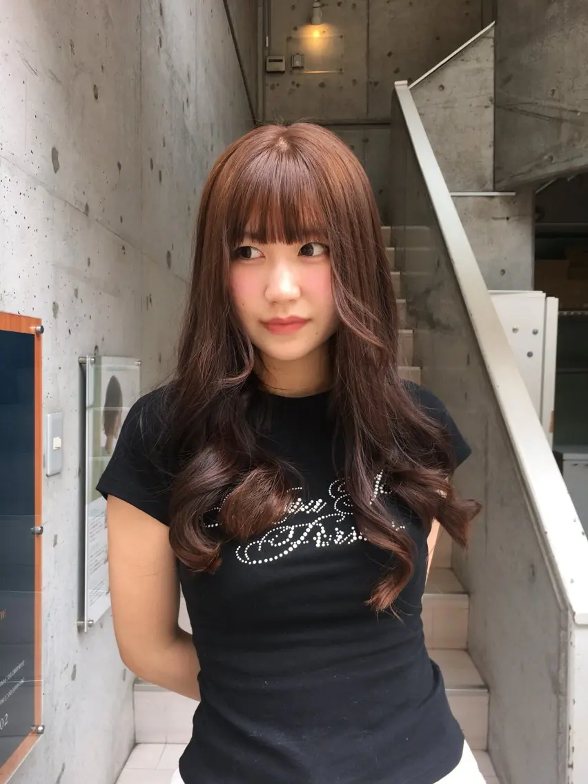 ロング カラー ヘアカラー eMu_ rimiのヘアスタイル