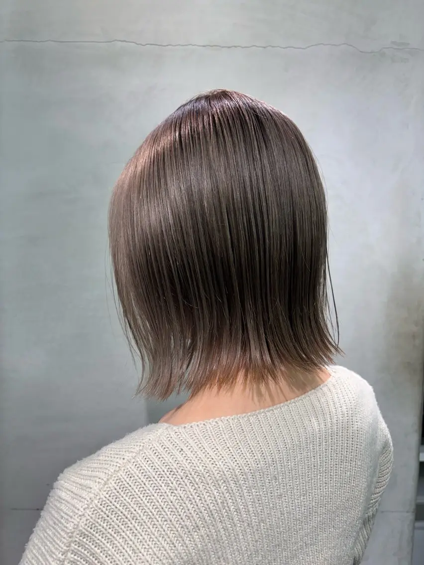 ミディアム ハイトーン 🌷ハルミ🌷のヘアスタイル