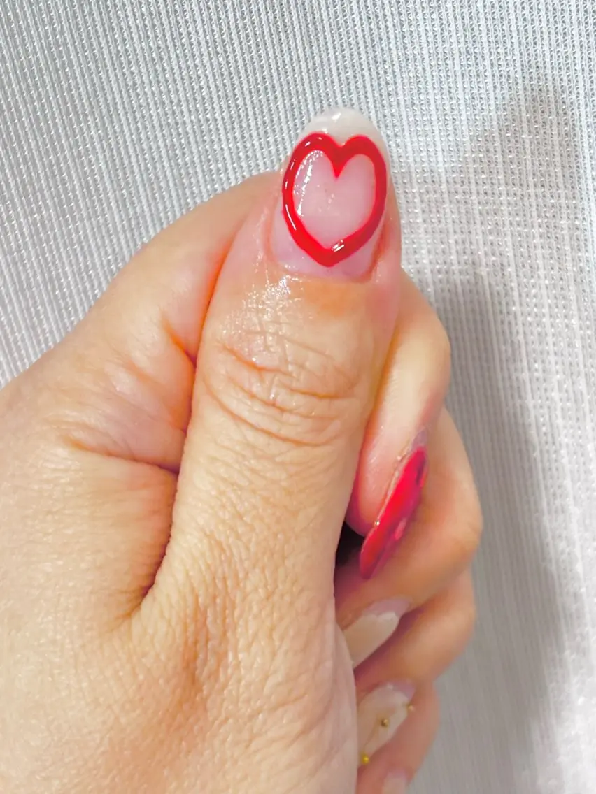 ネイル ハート ぷっくりネイル Lino nailのネイルデザイン