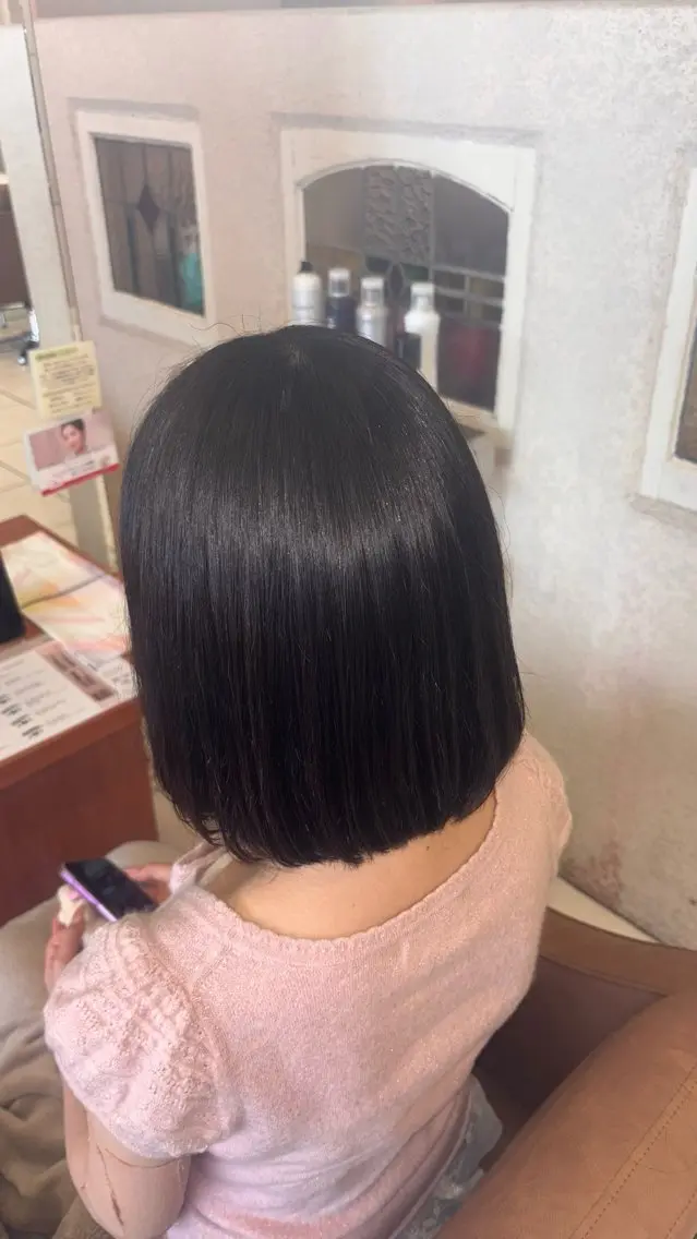 ミディアム カット 艶カラー 髪質改善 🍓苺奈のヘアスタイル