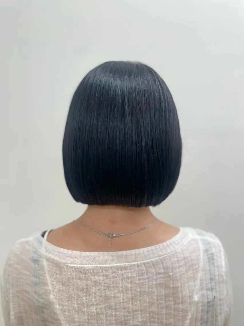 ショート う けんじょうのヘアスタイル