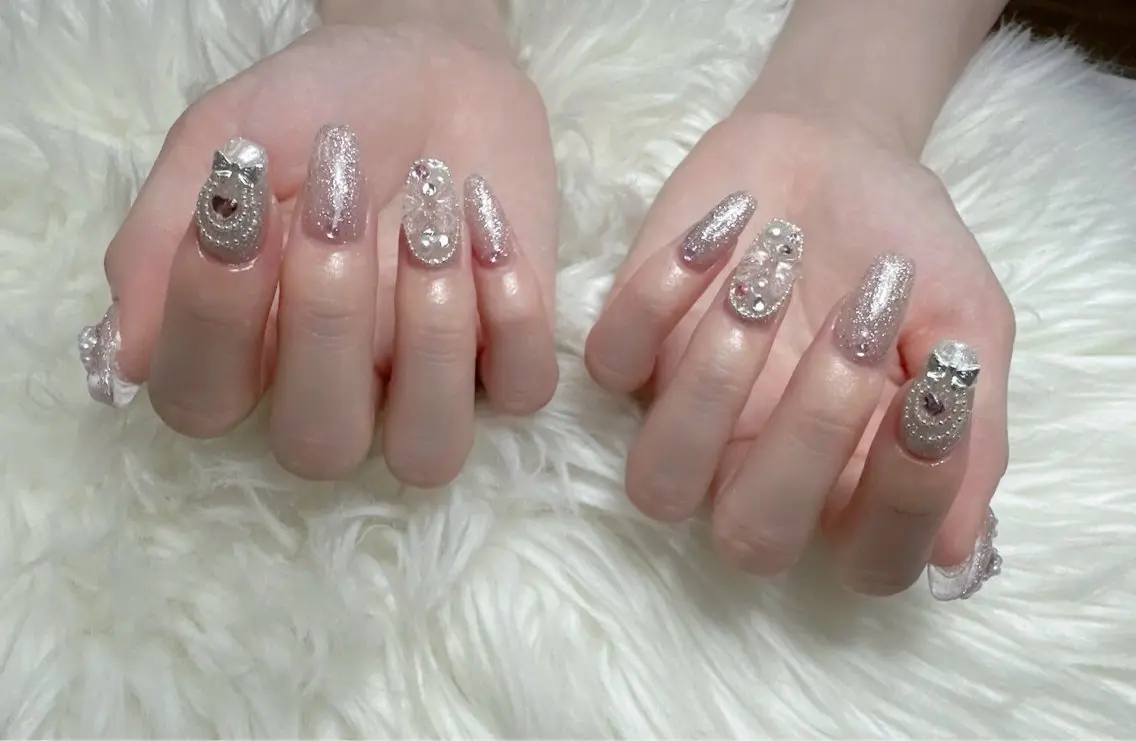ネイル 韓国ネイル 水色 マグネットネイル ニュアンスネイル オフィスネイル ハンドネイル Hana Rose Nailのネイルデザイン