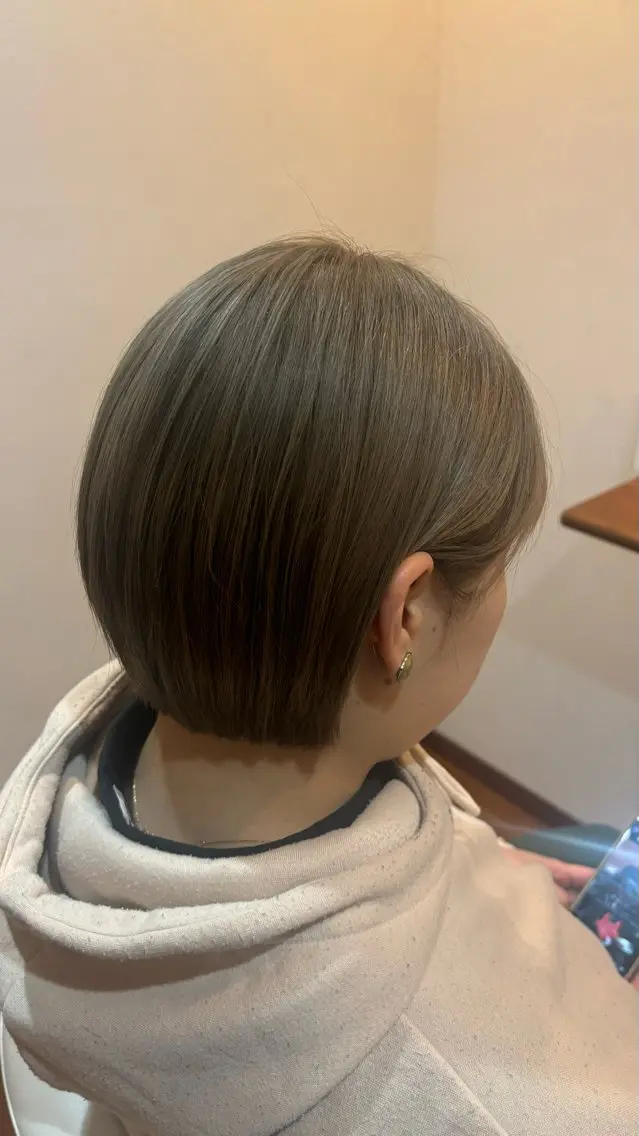 【ミニモ学割U24限定】カット+カラー¥15340→6000の写真