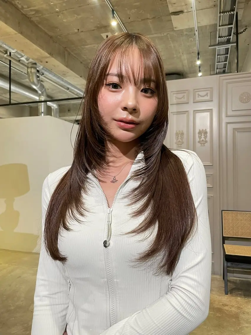 cut + care color +treatmentの写真