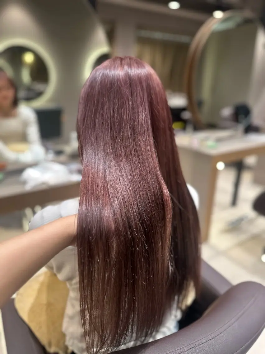 カラー ブラウンカラー ピンクカラー ヘアカラー 🖤ྀི渡邉 あみか🖤ᩚのヘアスタイル
