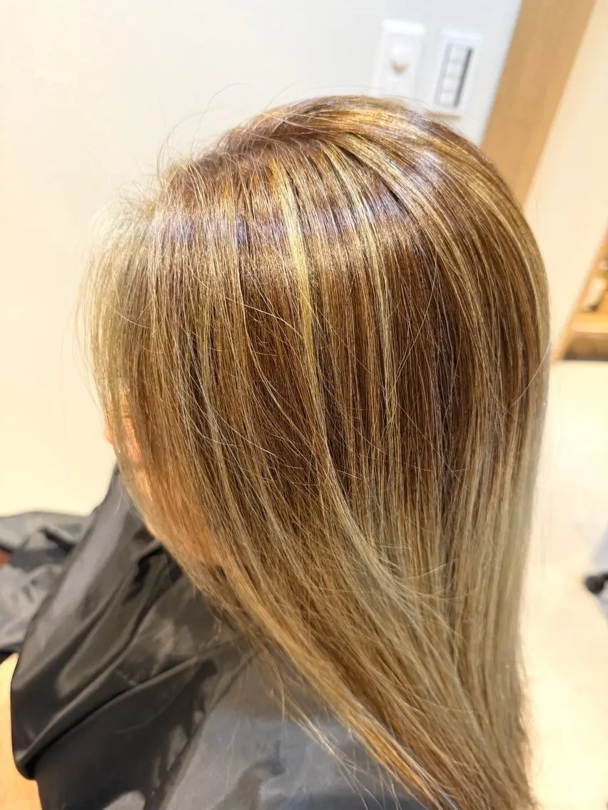 カラー ハイライトカラー 大村 凪のヘアスタイル