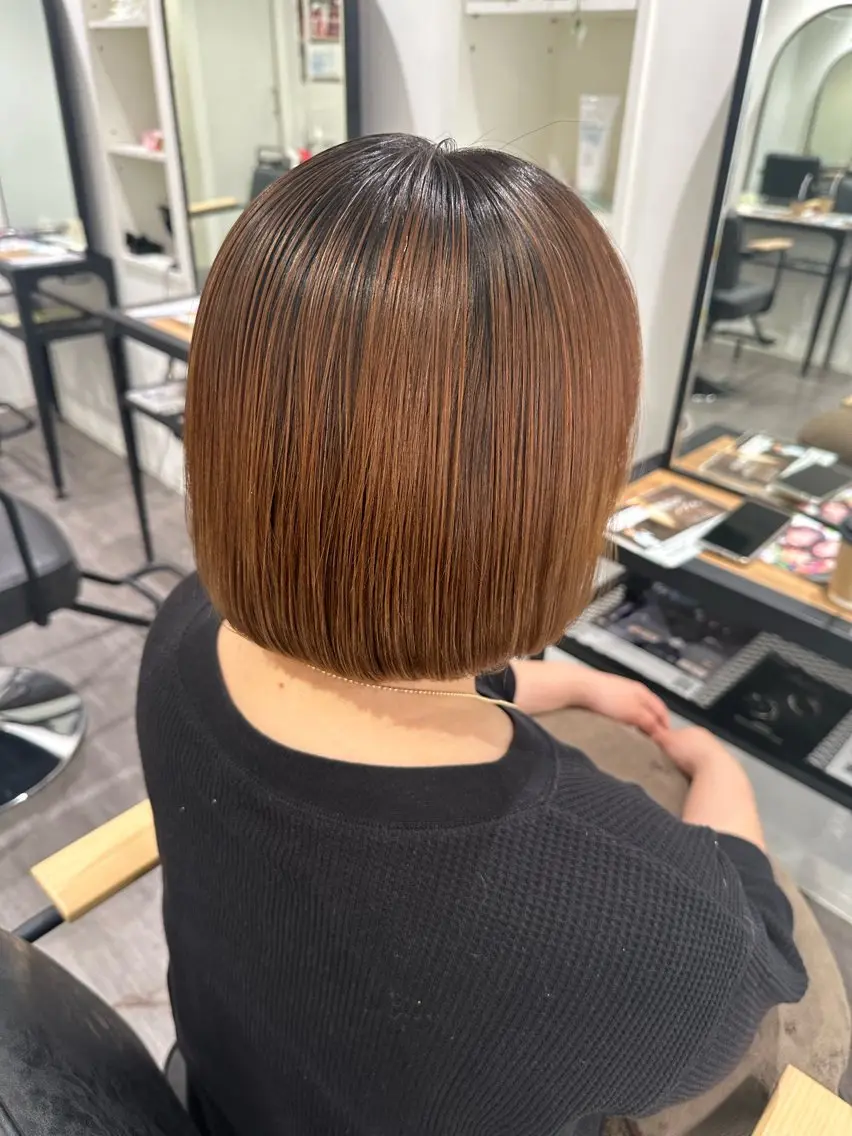 ミディアム カラー 酸性ストレート カット 縮毛矯正 トリートメント 艶髪レイヤー上田 紗也🇰🇷💗のヘアスタイル