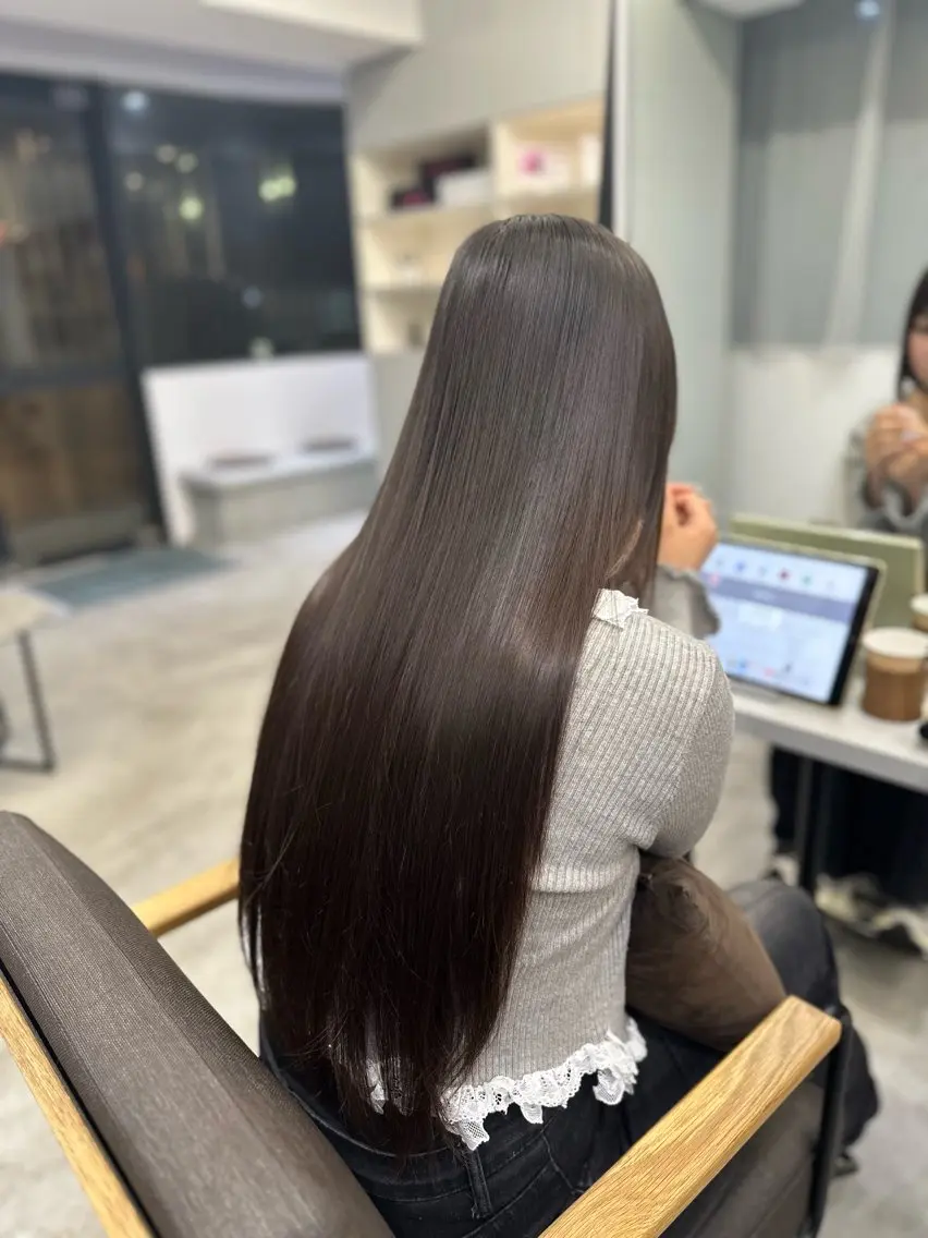 ロング パーマ 縮毛矯正 ハイトーンカラー が絶対可愛い✨泰聖✨のヘアスタイル