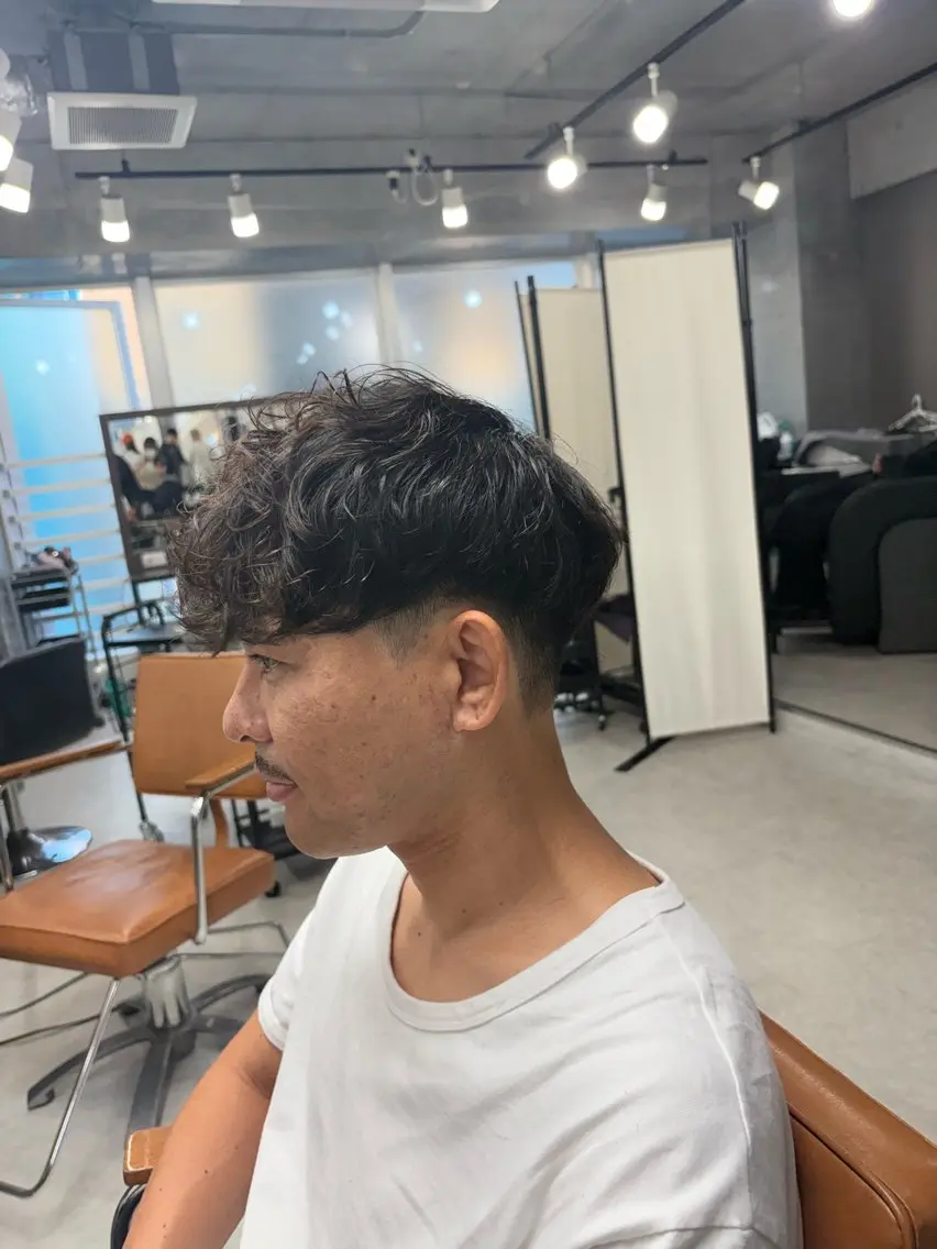 パーマ メンズ スペインカール 海外風パーマ カラー特化園田　楓莉のヘアスタイル