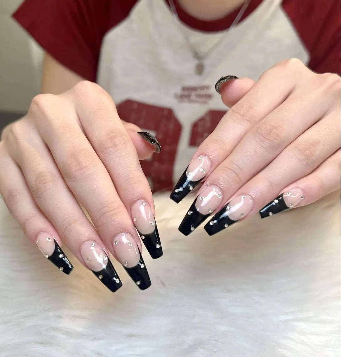ネイル アートネイル 成人式 ジェルネイル ニュアンスネイル 夏ネイル ハンドネイル Jenn Nail Shinokuboのネイルデザイン