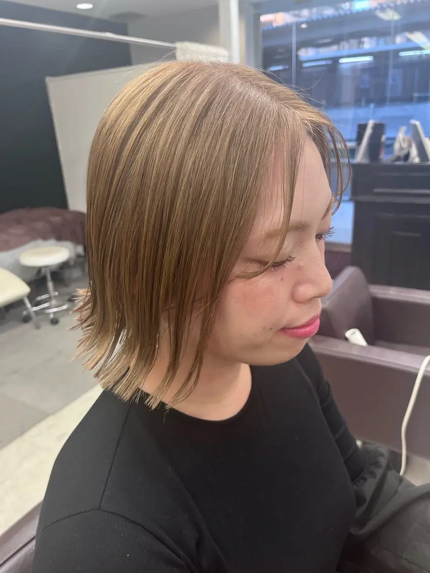ミディアム カラー 産休の為お休みです! 小島凜のヘアスタイル