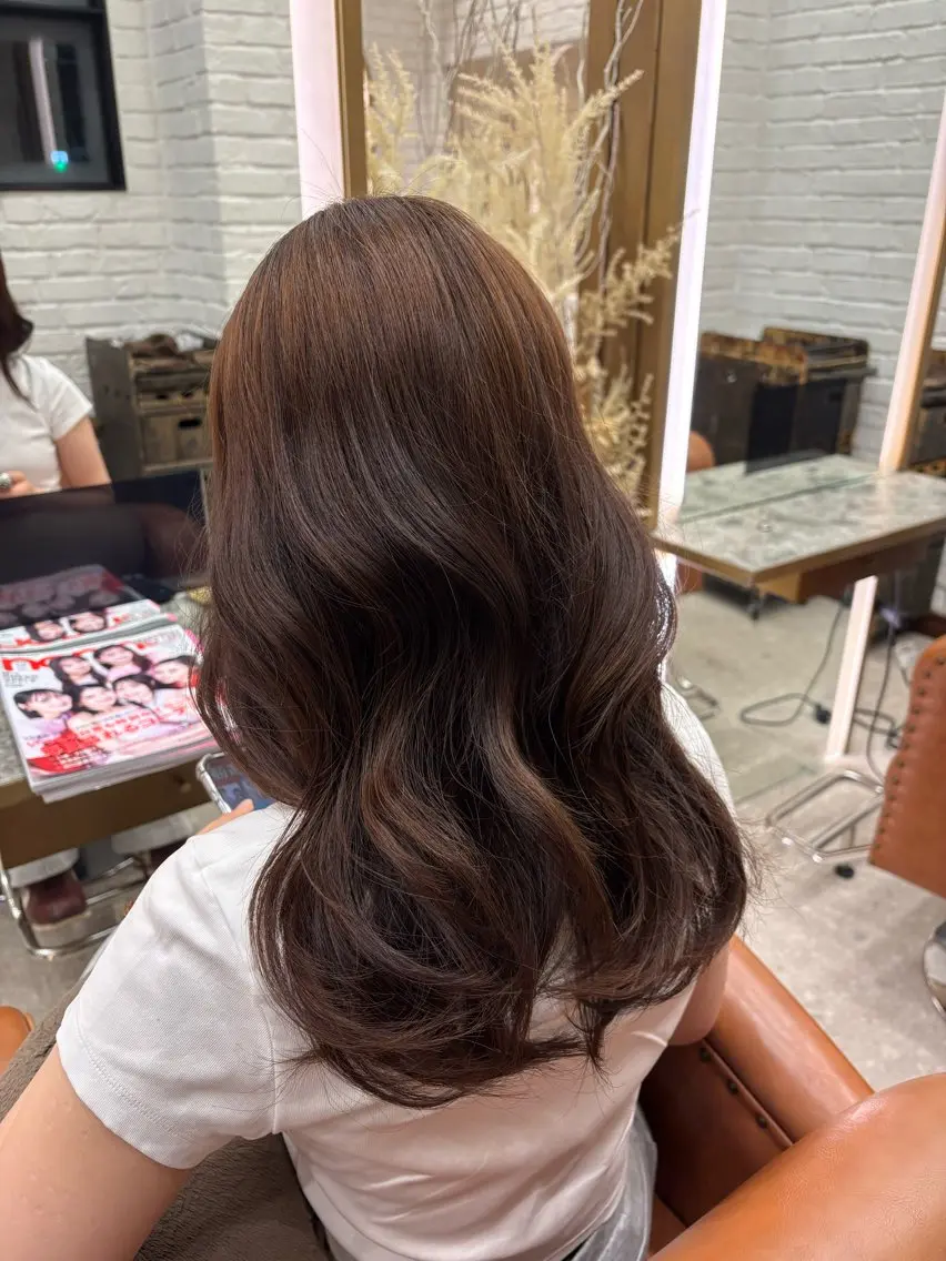 ロング カラー ヘアカラー 湯浅 菜月のヘアスタイル