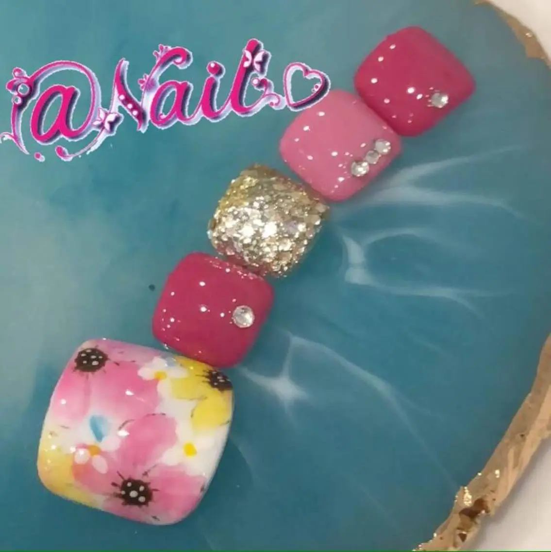 ネイル ネイルチップ 小尾 栞のネイルデザイン