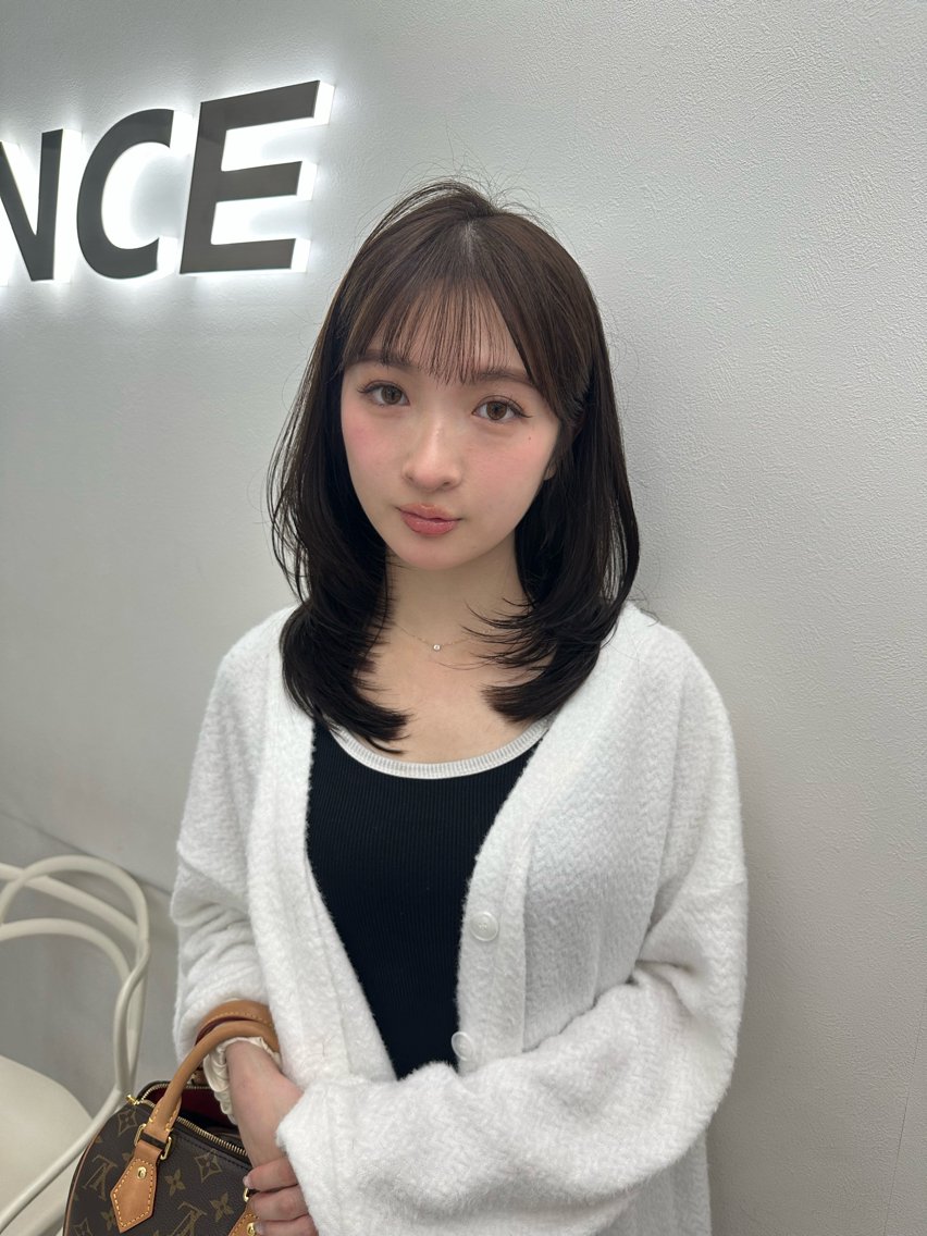 ミディアム カラー ヘアアレンジ カット トリートメント 大人っぽ中韓レディ ヘア🤍MAOのヘアスタイル