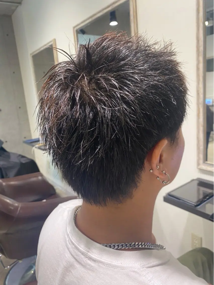 メンズ 根本 真奈のヘアスタイル