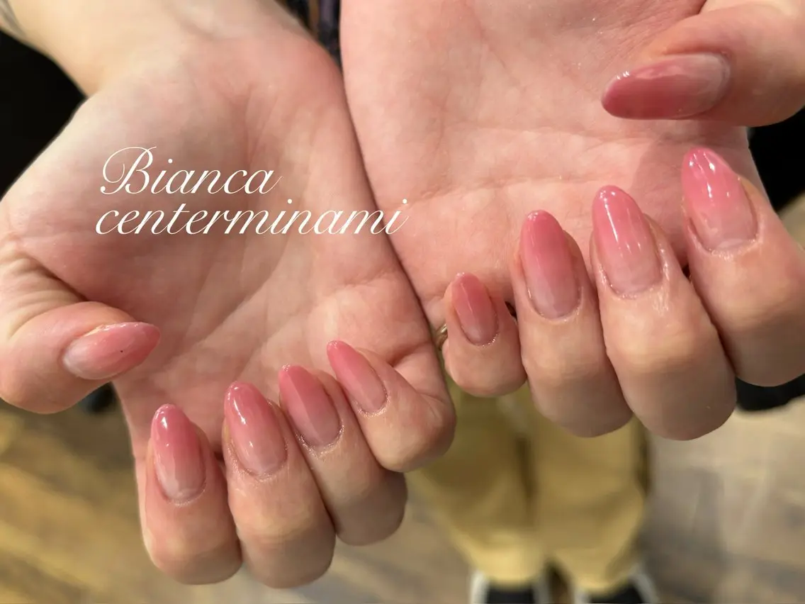 ネイル Bianca KIKUTIHARAのネイルデザイン