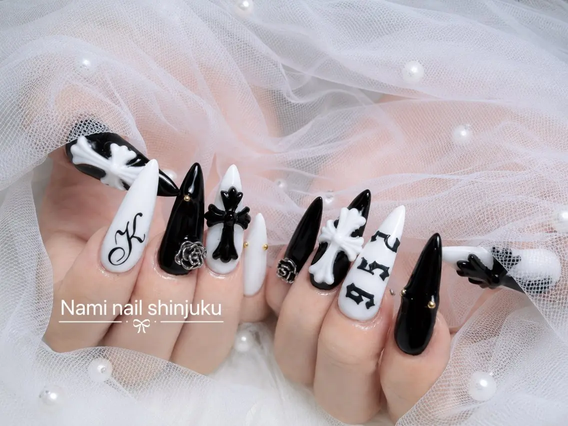 ネイル 長さ出し ガーリー 韓国ネイル ロングネイル 持ち込み ハンドネイル Nami nail salonのネイルデザイン