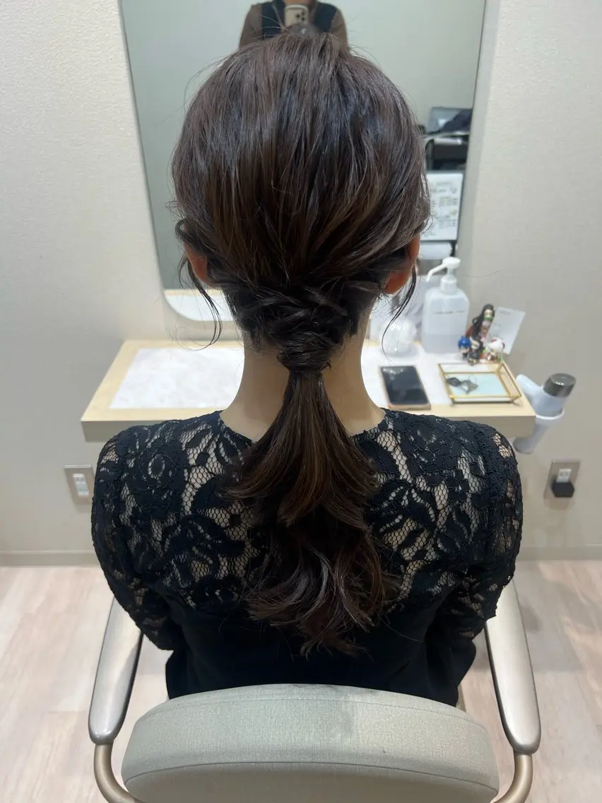 セミロング ヘアセット mina .のヘアスタイル