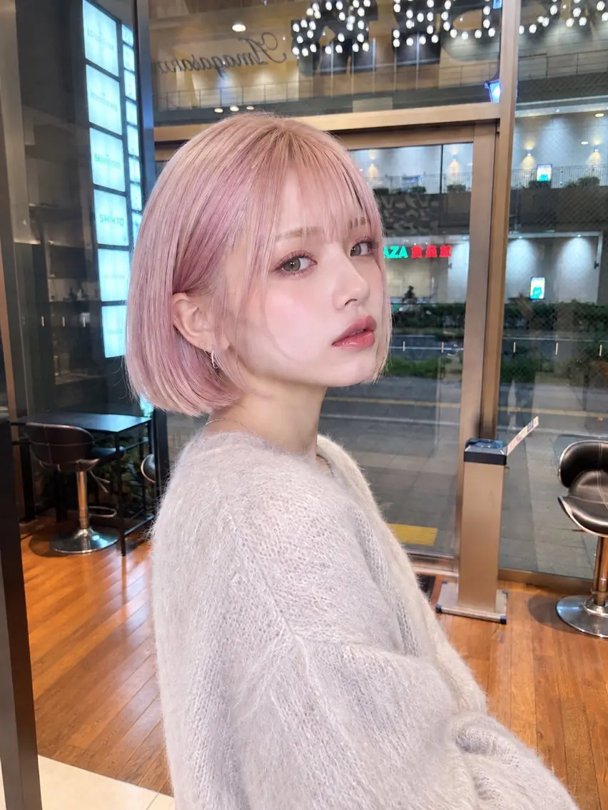 ミディアム カラー ブリーチ 透明感カラー ハイトーンカラー ピンクカラー ヘアカラー ハイトーン白髪ぼかし /カラー専任/澤田のヘアスタイル