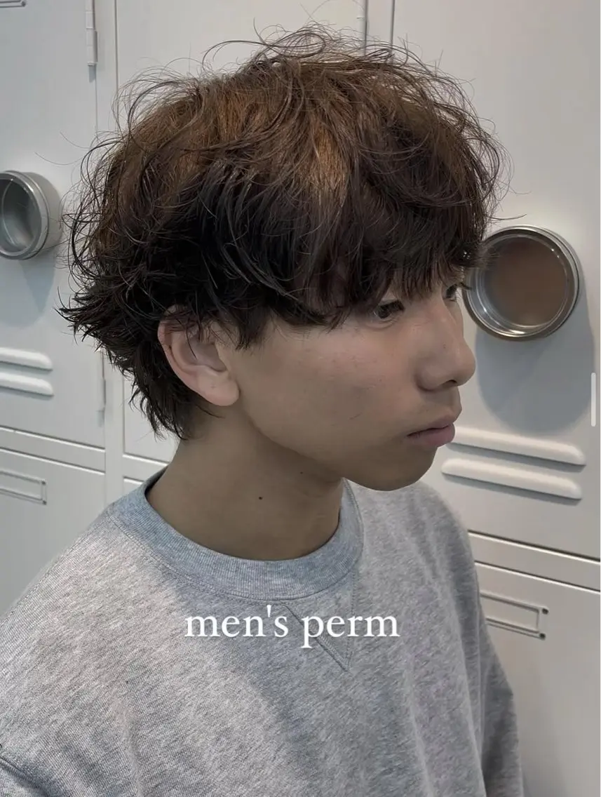 ショート カラー パーマ メンズ キッズ メンズパーマ スパイラルパーマ 栄💗レイヤーカット ｜パーマ｜haruのヘアスタイル