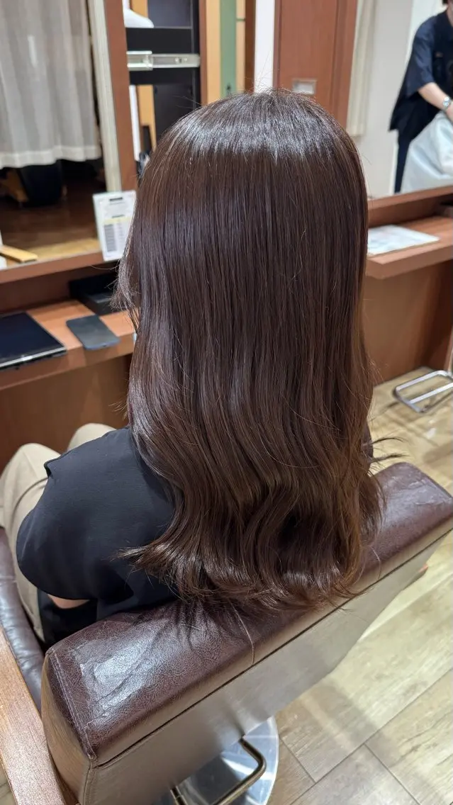 セミロング カット ヘアカラー ブランシェ神領店 稲垣 葵のヘアスタイル