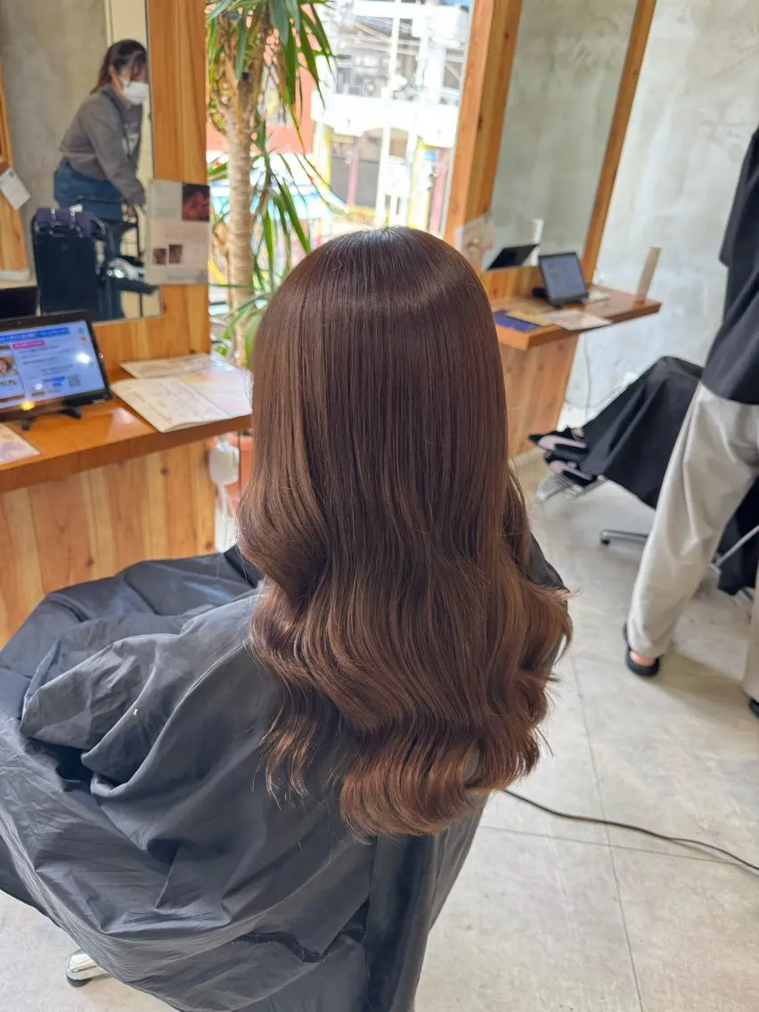 【✨平日限定特別価格✨】カット+艶ケアカラー+1step TRの写真
