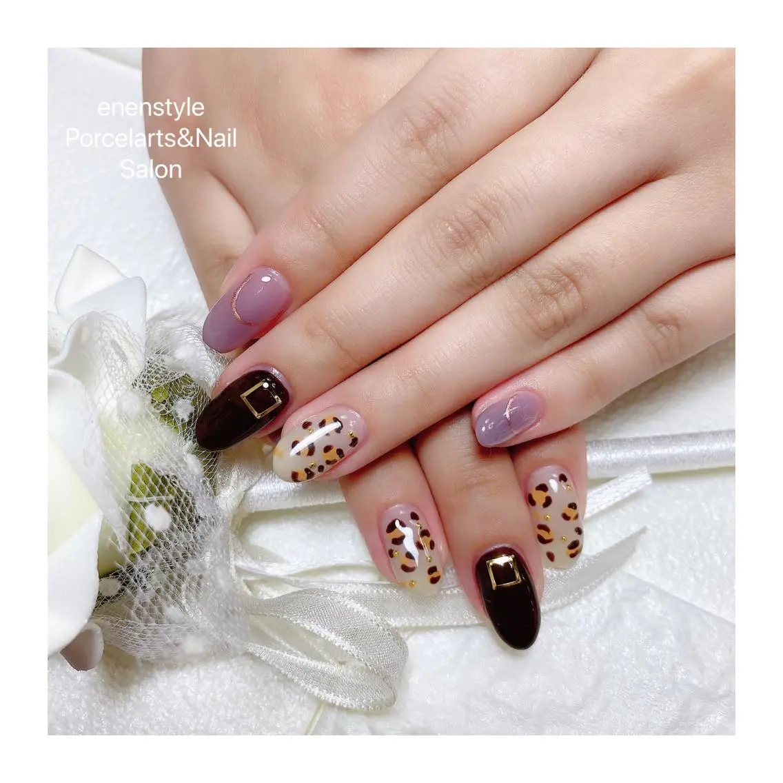 ミディアム ネイル 🐾enen style 🐾のネイルデザイン