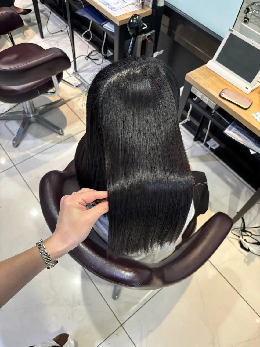 ロング カラー 縮毛矯正 トリートメント 🩵レイヤー✖︎ 髪質改善🩵リョウヤのヘアスタイル