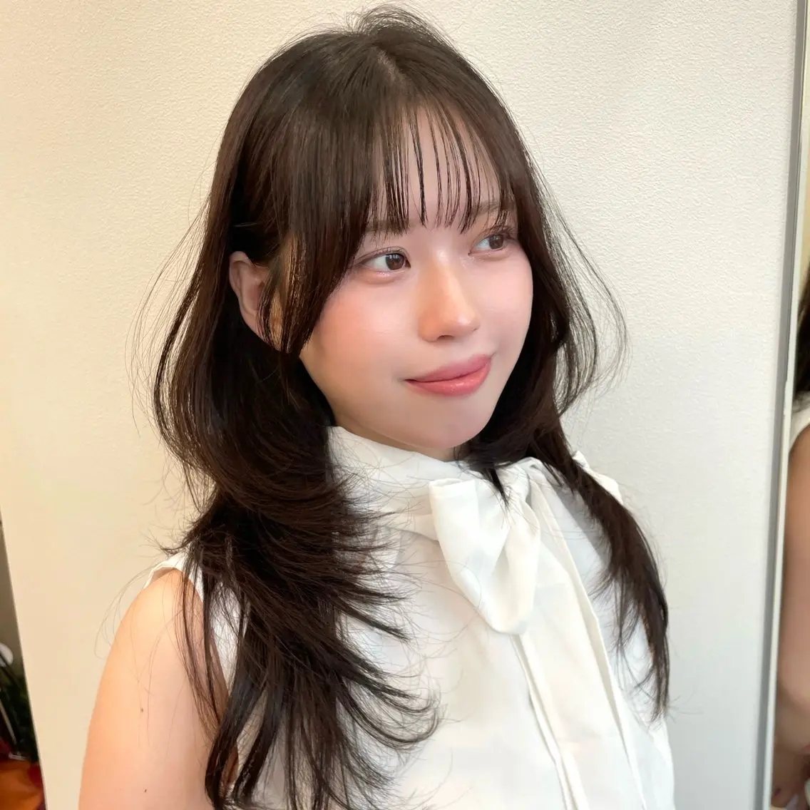 セミロング ハイレイヤー 韓国風ヘア レイヤーカット minami🤎 レイヤーカットのヘアスタイル