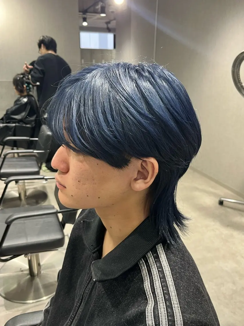 ショート カラー メンズ メンズブリーチ マッシュウルフ マッシュ メンズウルフカット ブリーチ カット ヘアカラー トリートメント 【メンズ縮毛矯正/ Ryoka】のヘアスタイル
