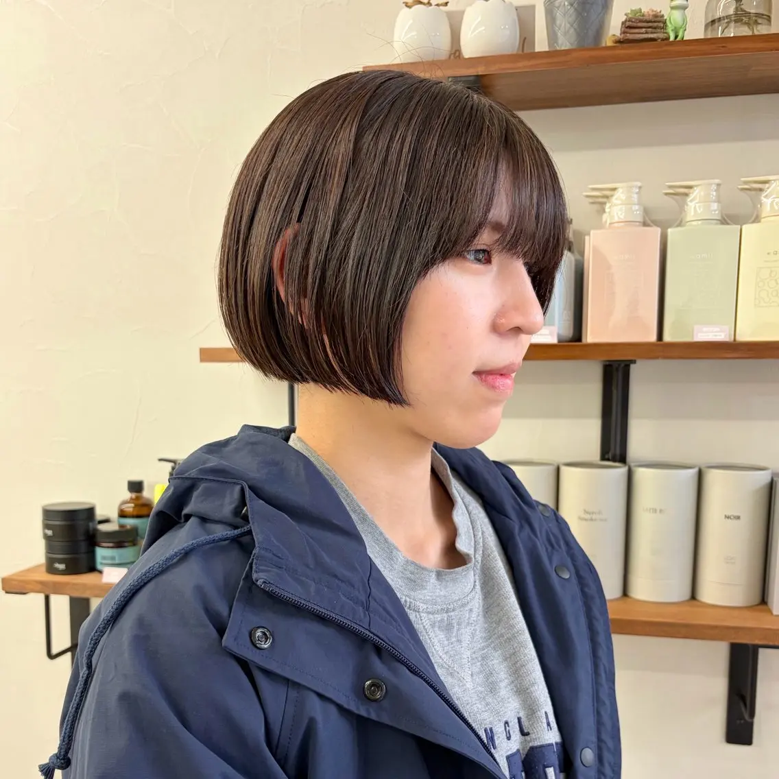 ショート カラー ブリーチ ブリーチなしカラー ボブ 髪質改善 レイヤーカット カット ヘアカラー トリートメント 初めてのショート お任せください✂️のヘアスタイル