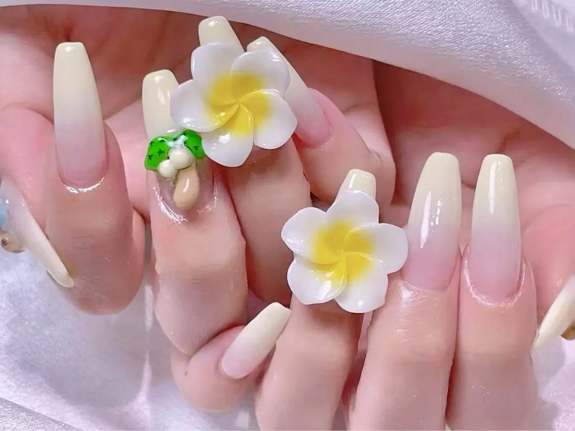 ネイル ハンドネイル リン リンのネイルデザイン