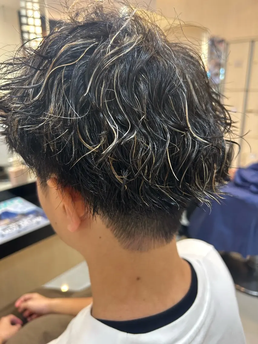 ショート カラー メンズ ヘアカラー トリートメント リリー /Men's/パーマのヘアスタイル