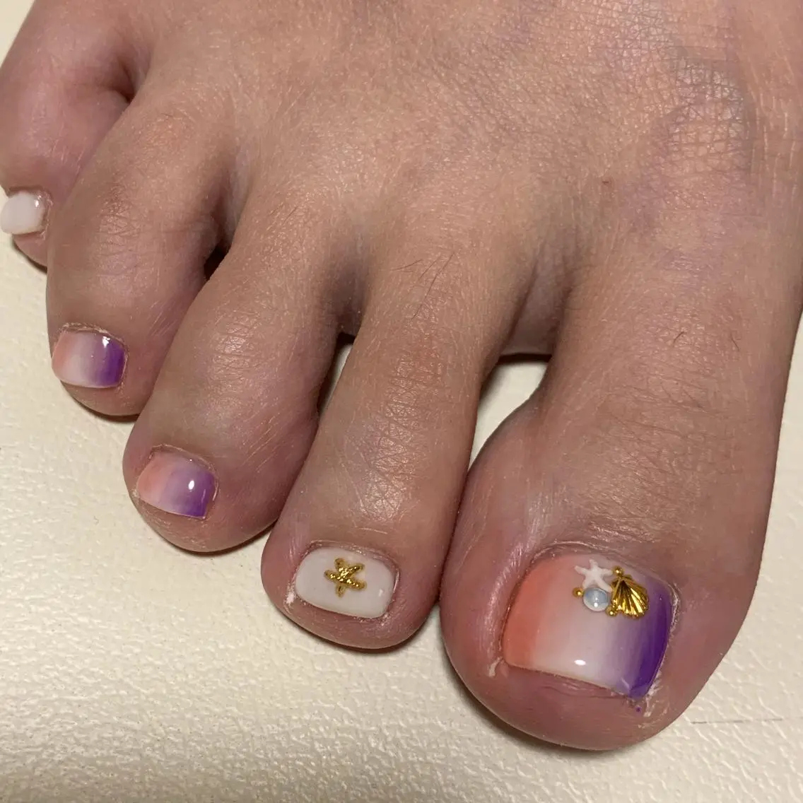 ネイル 竹澤 紫乃のネイルデザイン